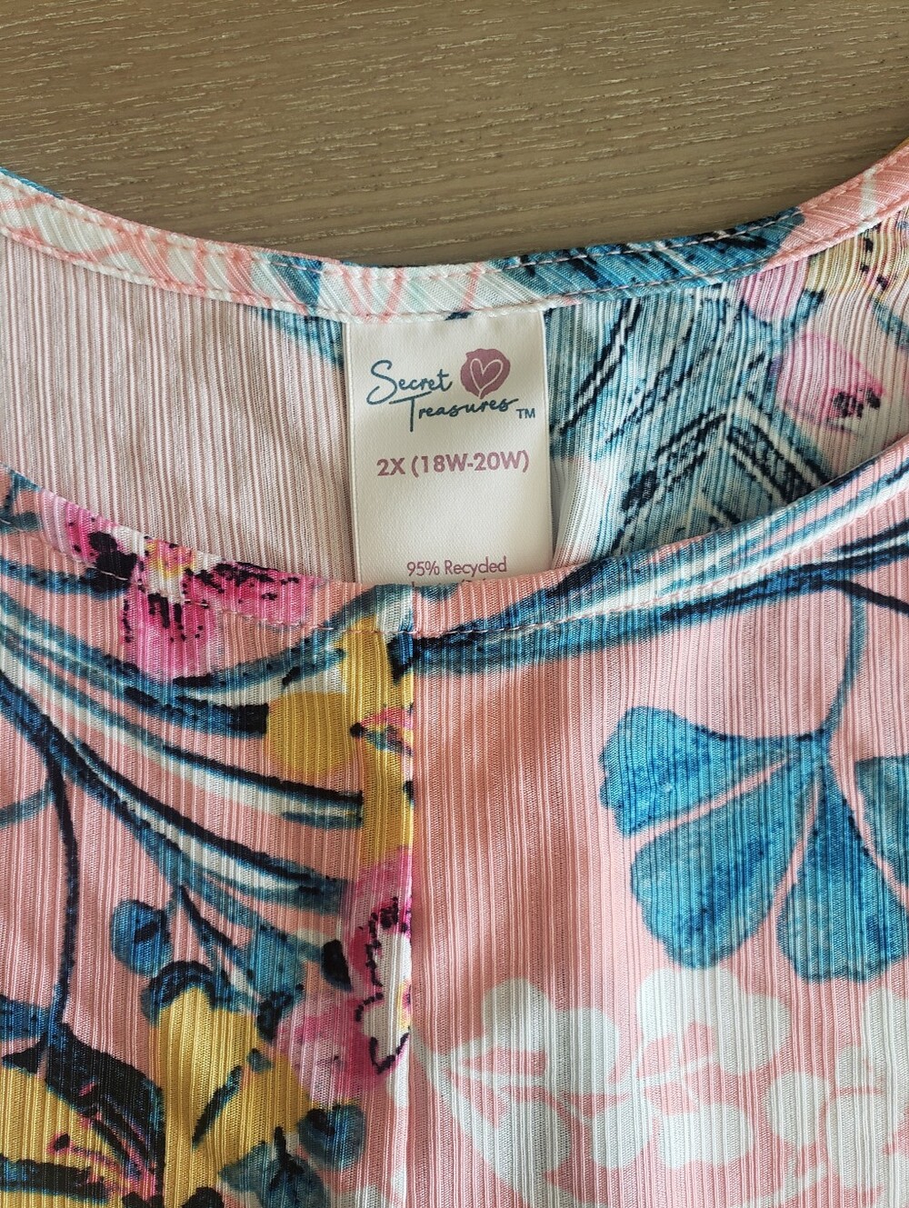 Secret Treasures Pink Floral Cami and Shorts Set - Picture 2 of 5
